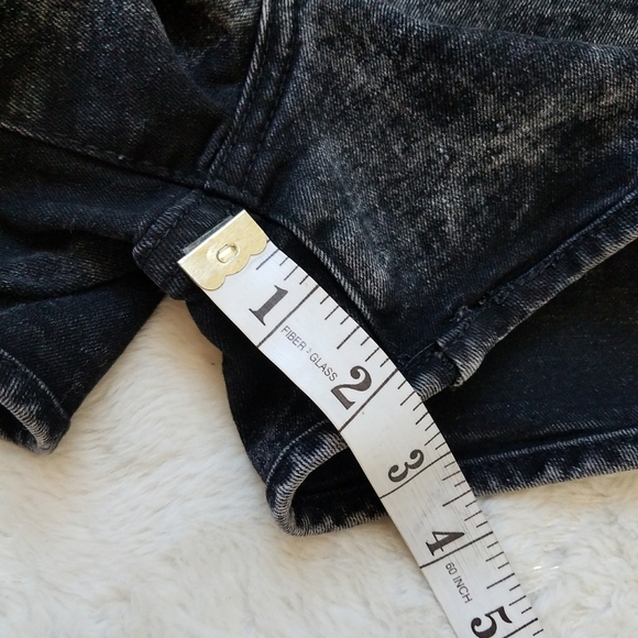 JOE'S JEANS Girls' Gia Regular Fit Belted Denim Shorts - Picture 5 of 9